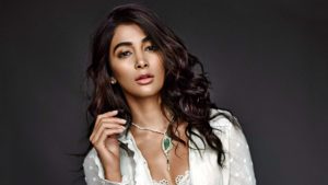 Top actress pooja hegde hd wallpapers HD Download