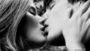 Top best kiss wallpaper download free Download