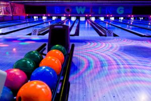 Download bowling ball background HD