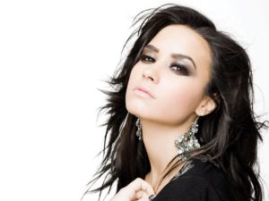 Download demi lovato wallpaper HD