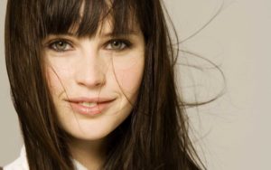 Top felicity jones wallpaper HD Download