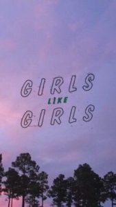 Top girls like girls wallpaper Download