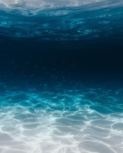 Download hd wallpapers under ocean HD