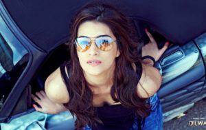 Download kriti sanon hd wallpapers in 1 HD