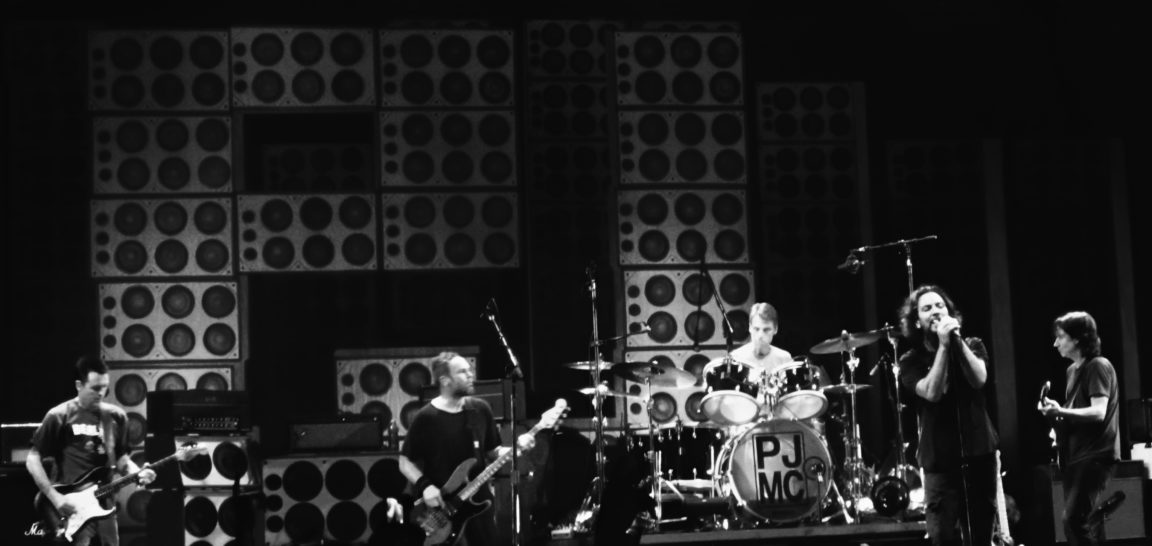 Download pearl jam background HD
