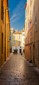 Download saint tropez wallpaper HD