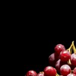 Download red grapes wallpaper HD