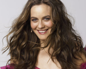 alicia silverstone smiling 1996 photoshoot redheads wallpapers fineman dana actors cz osobnosti views updated rozměry dalši tapety