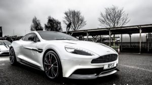 aston martin vanquish wallpapers db9 carbon