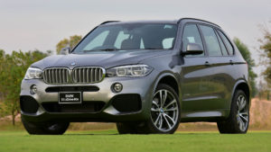 x5 hybrid plug bmw