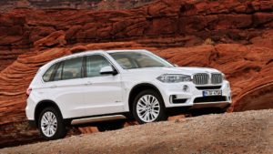 bmw x5 suv 4k luxury cars desert speed wallpapers besthqwallpapers sport german vehicle