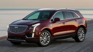 cadillac xt5 maroon xt4 srx dimensional comparison forme nouvelle sous une transformable coffre preuve vehicule volumineux aussi peut luxe qu