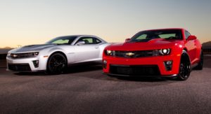 camaro zl1 chevrolet ford chevy mustang vs boss ss wallpapers cars zl second specs camaros lingenfelter z28 motortrend seca laguna