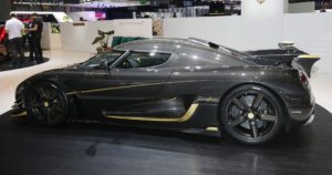 gold koenigsegg agera