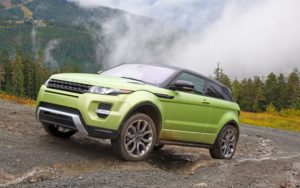 rover evoque range land angle